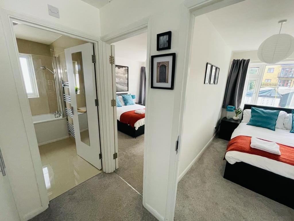 Enfield Chase Apartment Екстериор снимка